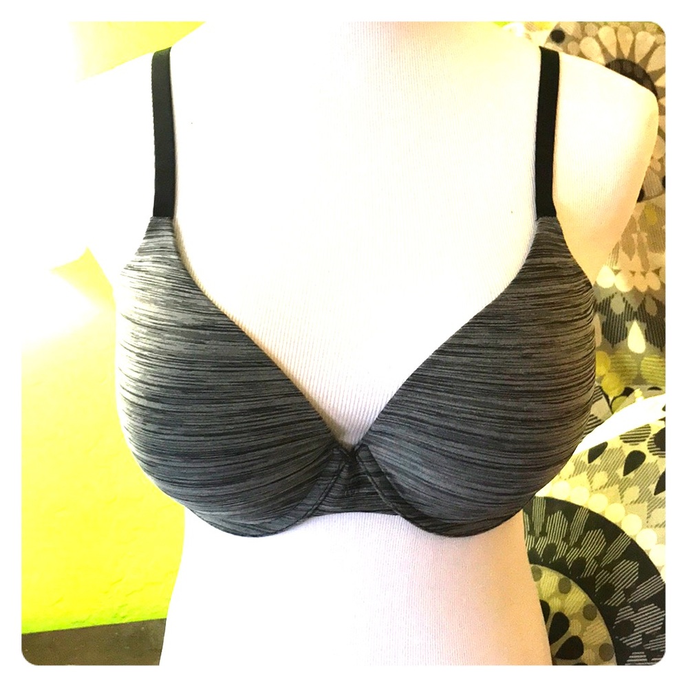 T-shirt bra